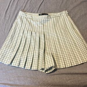 Zara green tennis mini skort